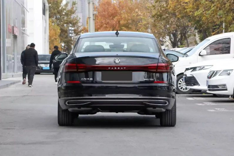 Volkswagen Passat 2024