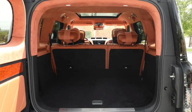 
								BYD Yangwang U8 full									