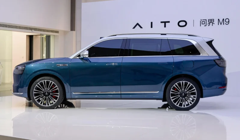 
								AITO M9 EV full									